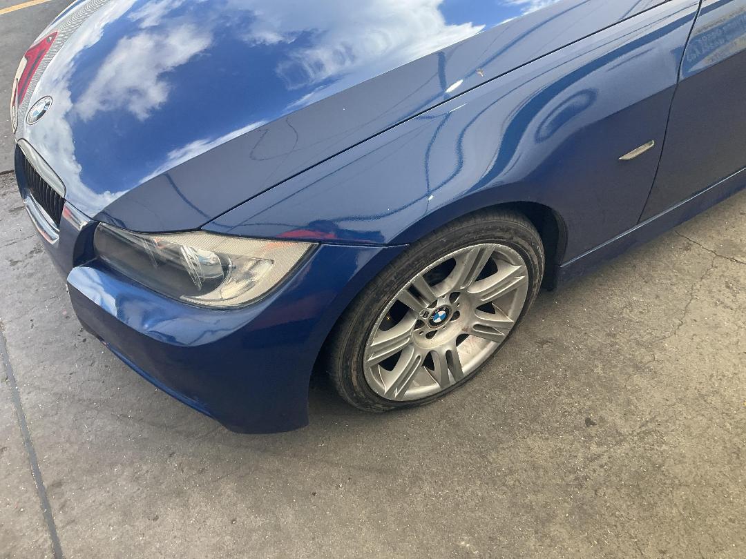 Photo '6' of BMW 323I