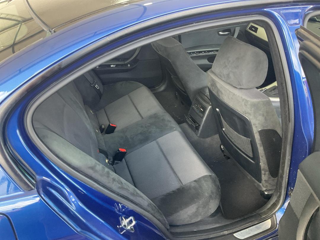 Photo '18' of BMW 323I