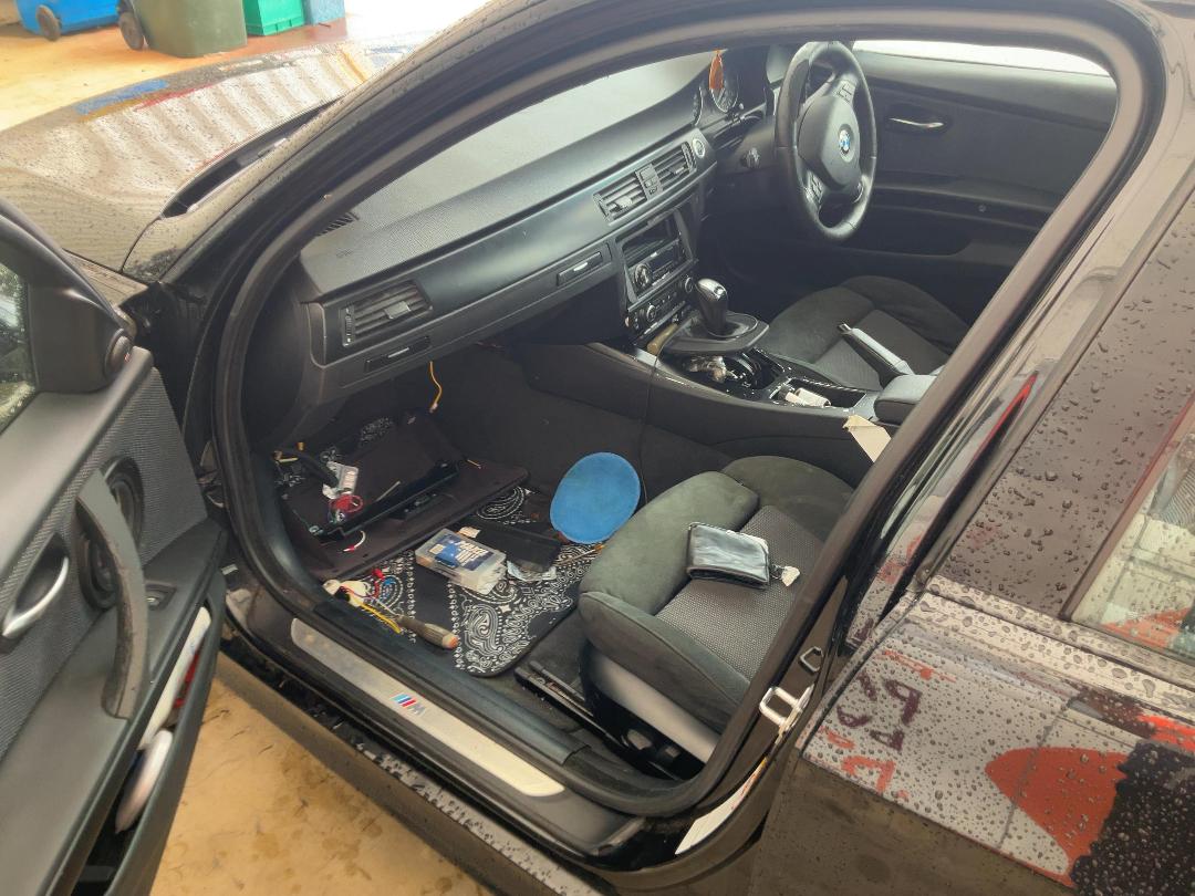 Photo '11' of BMW 323I M Sport Photo '11' of BMW 323I M Sport