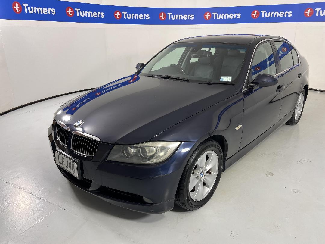 Photo '4' of BMW 323I