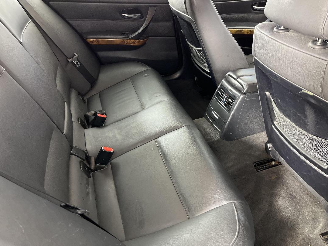 Photo '20' of BMW 323I