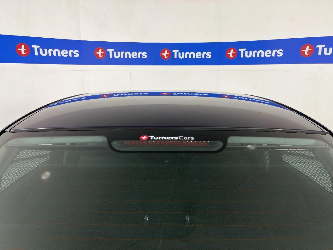 Photo '29' of BMW 323I