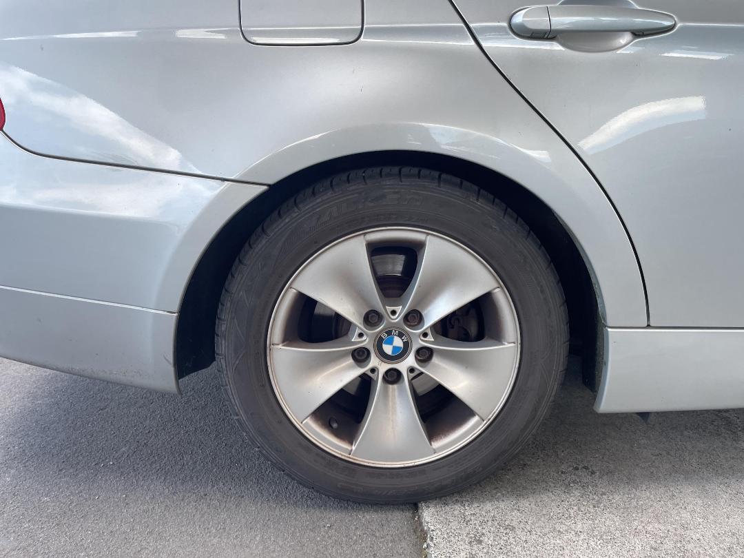 Photo '10' of BMW 325I Photo '10' of BMW 325I