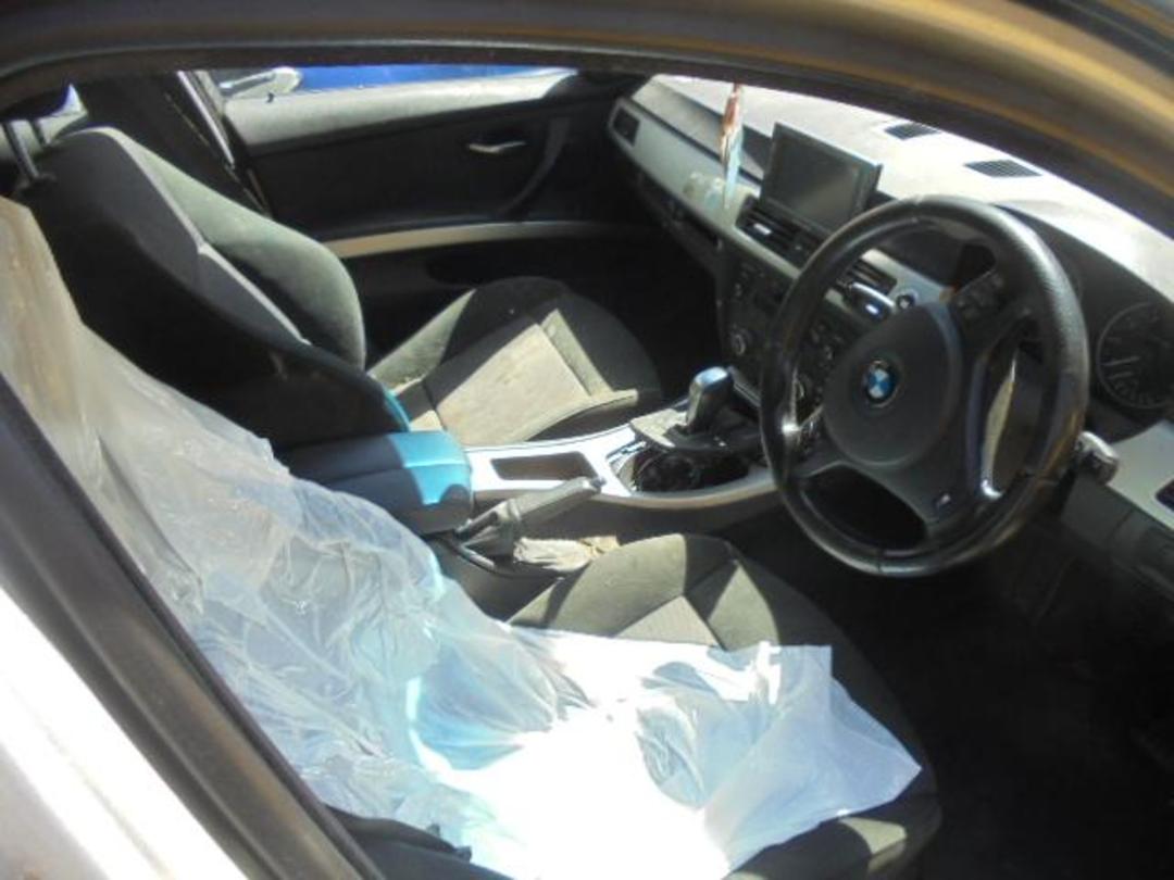 Photo '10' of BMW 325I Photo '10' of BMW 325I