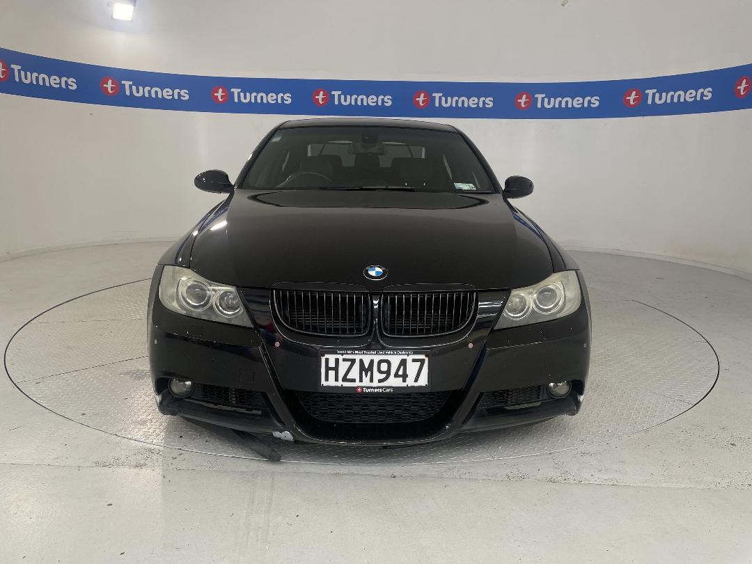 Photo '2' of BMW 335I