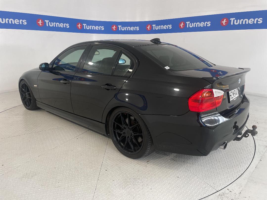 Photo '5' of BMW 335I