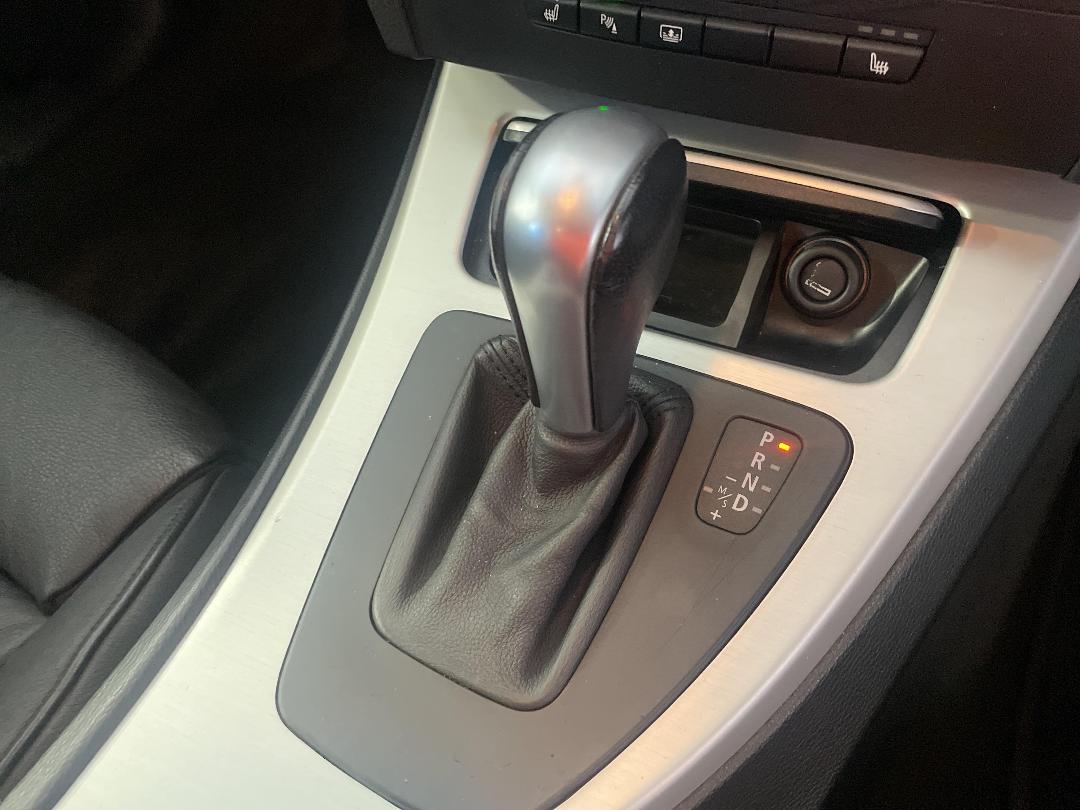 Photo '32' of BMW 335I