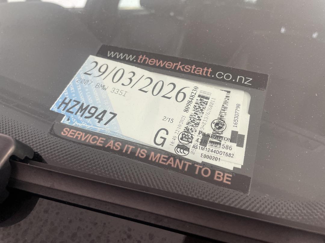 Photo '35' of BMW 335I