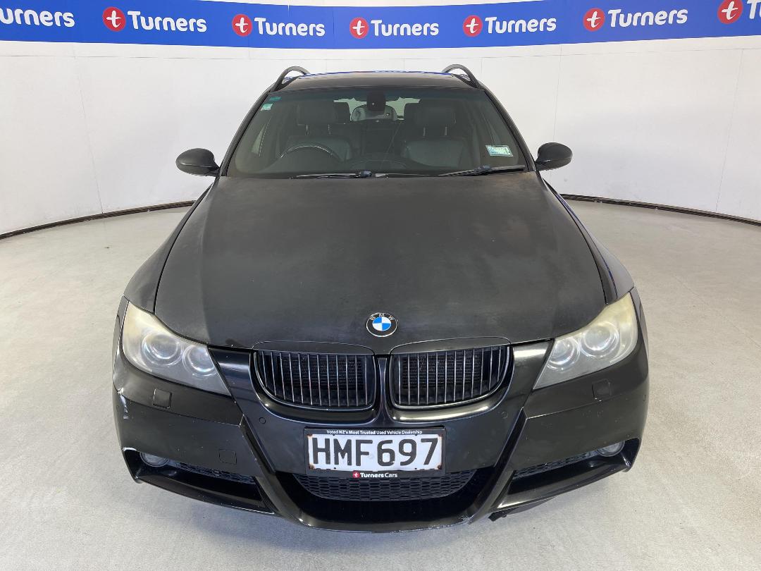 Photo '2' of BMW 335I