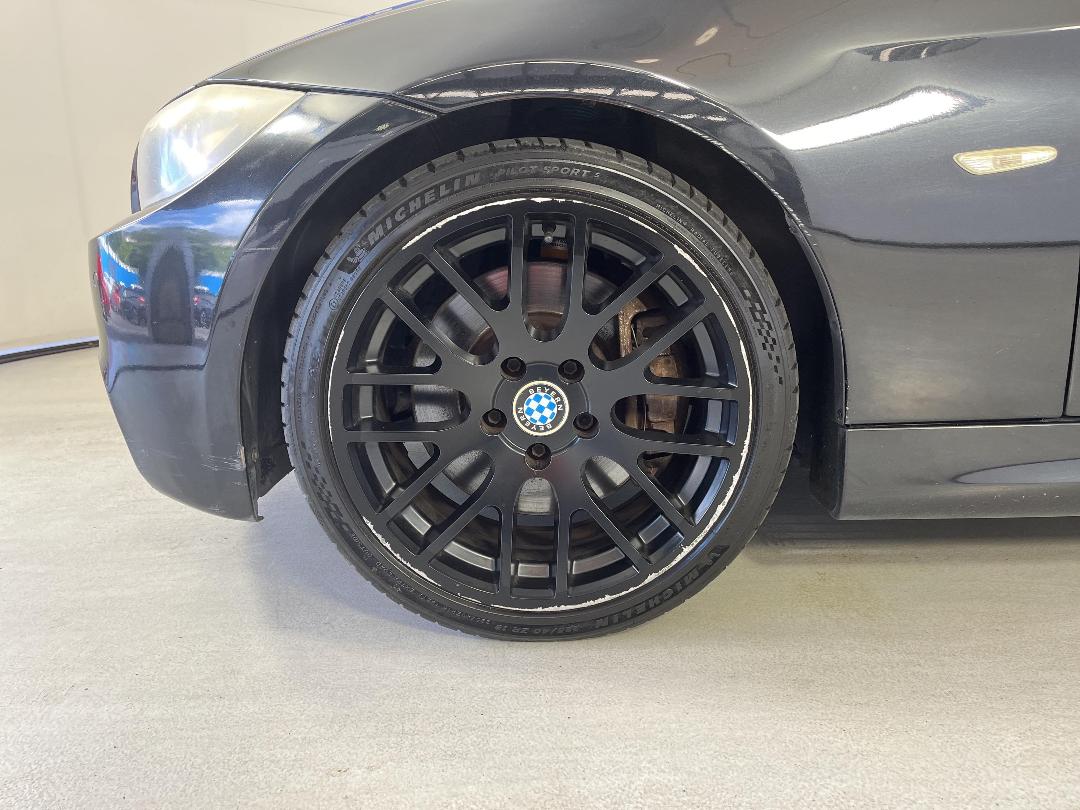 Photo '10' of BMW 335I