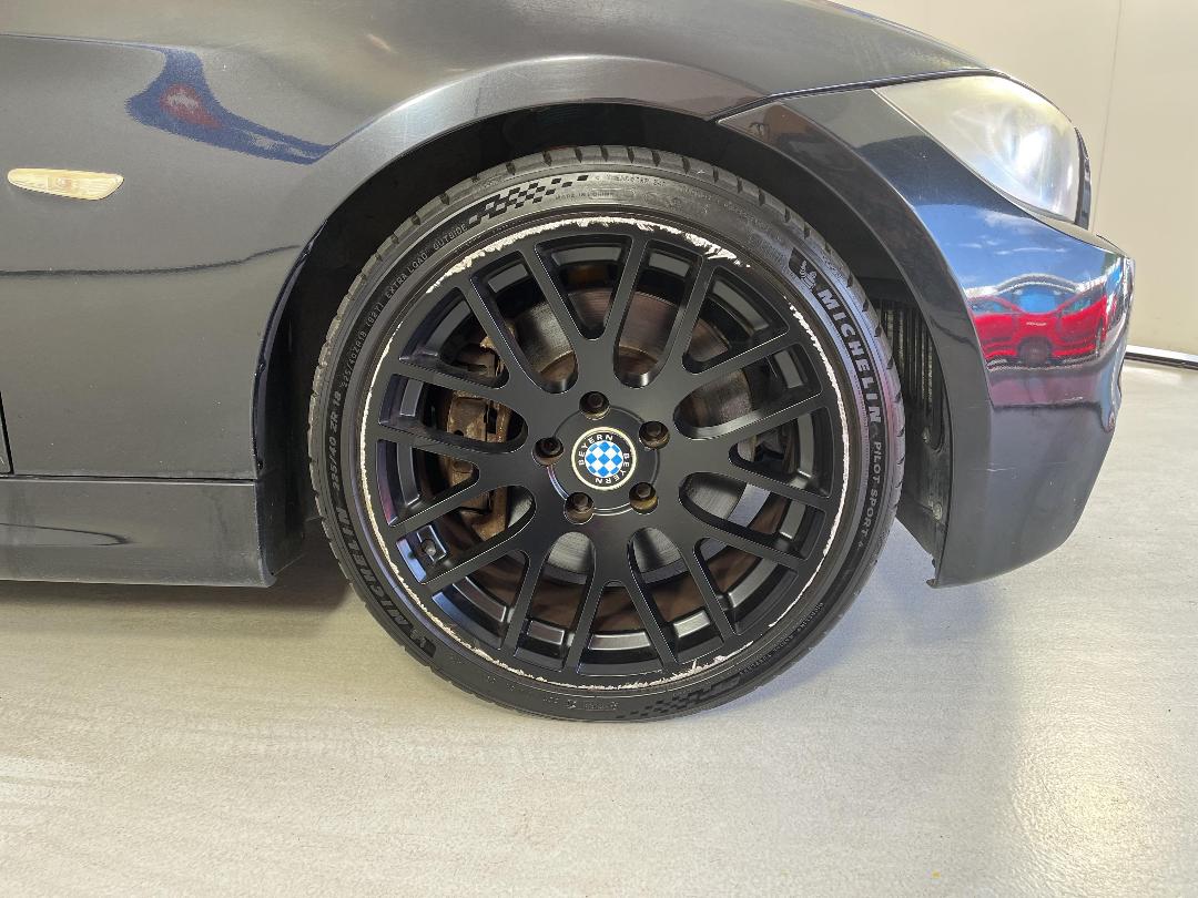 Photo '9' of BMW 335I