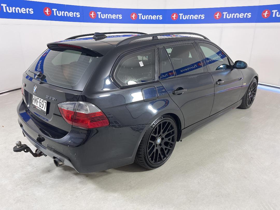 Photo '7' of BMW 335I