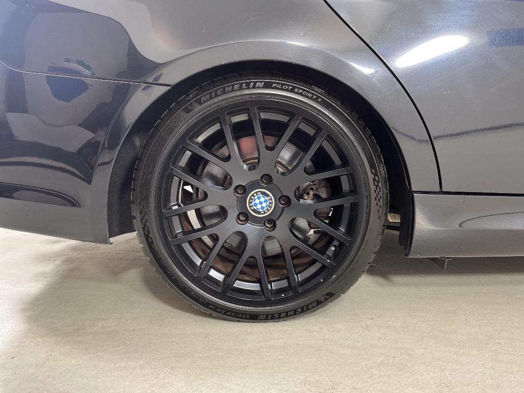 Photo '12' of BMW 335I