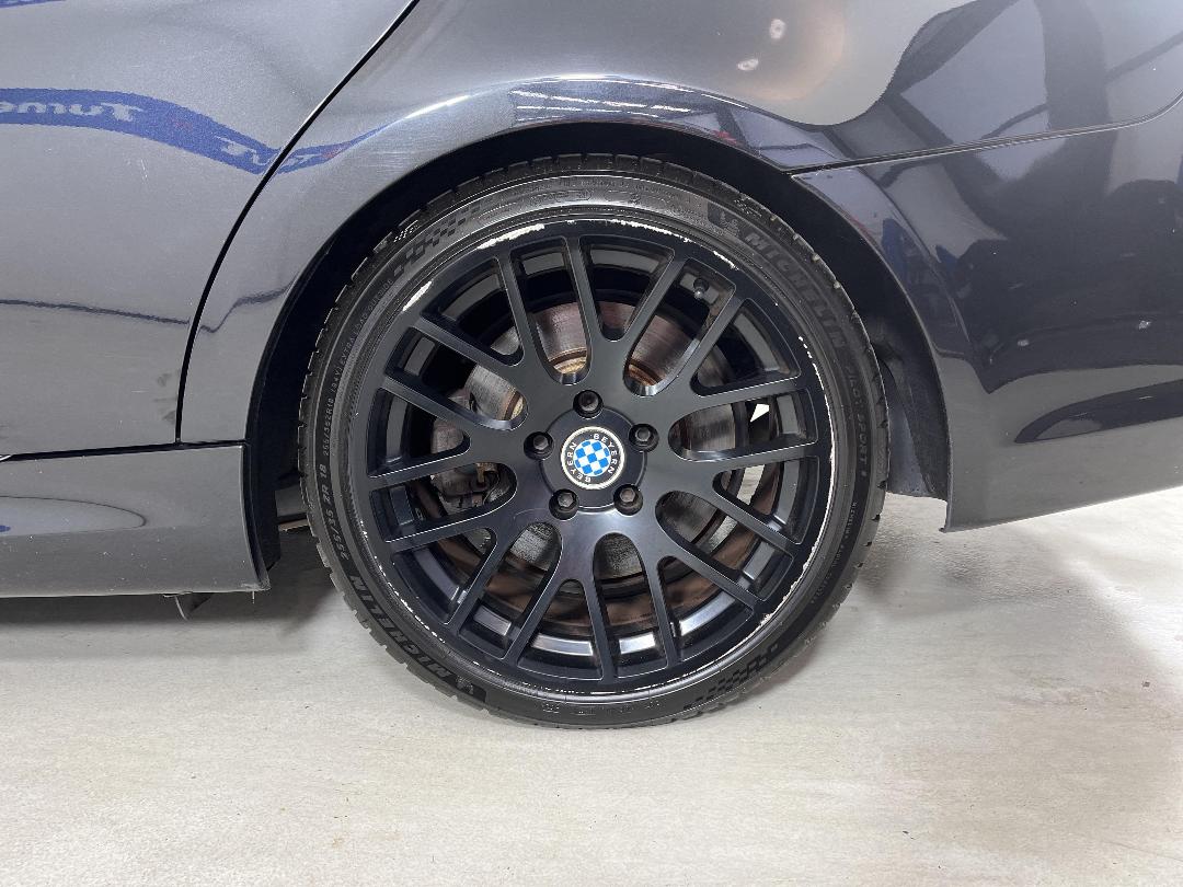 Photo '11' of BMW 335I