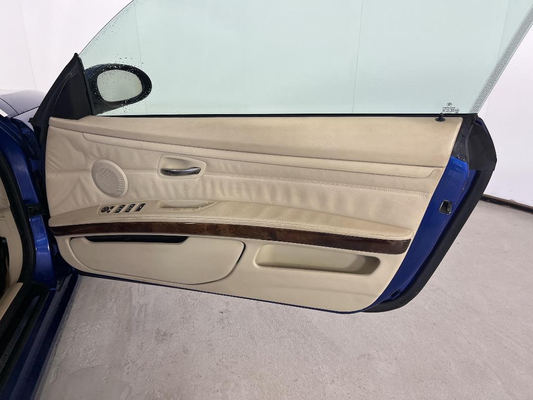 Photo '15' of BMW 335I Photo '15' of BMW 335I