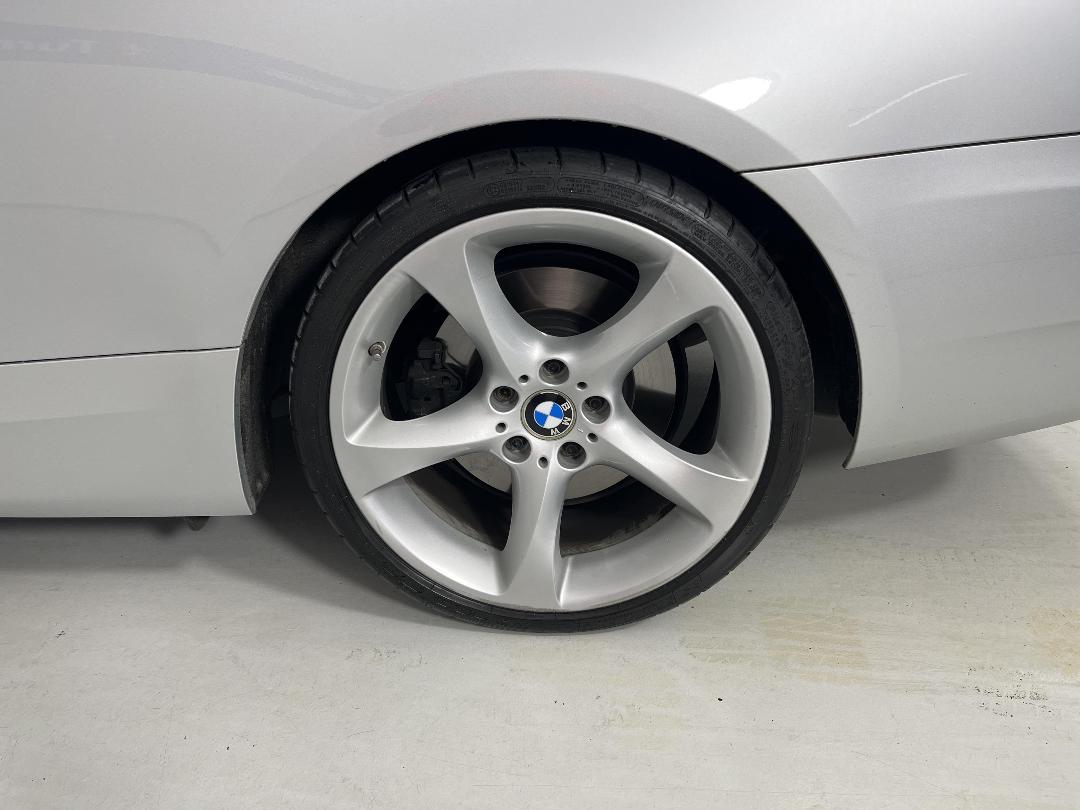 Photo '11' of BMW 335I