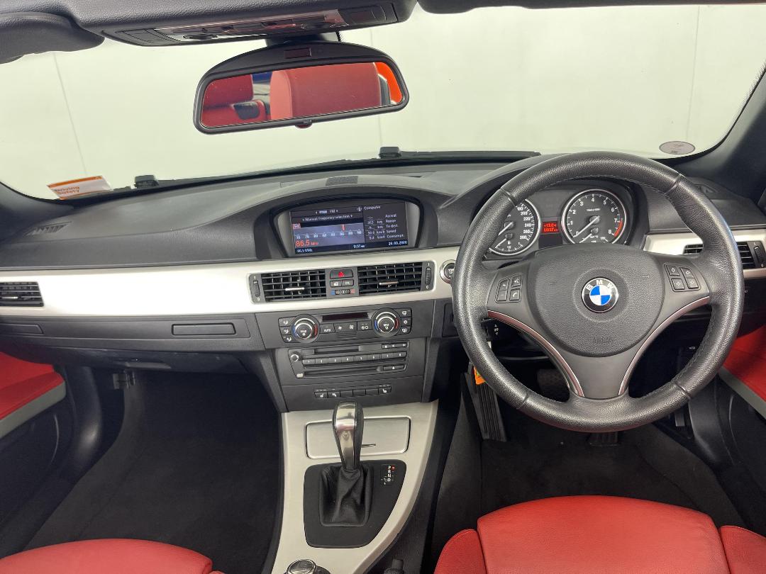 Photo '17' of BMW 335I