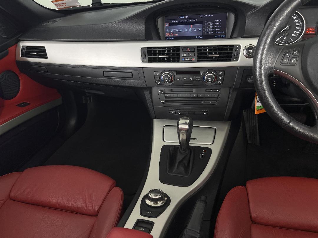 Photo '18' of BMW 335I