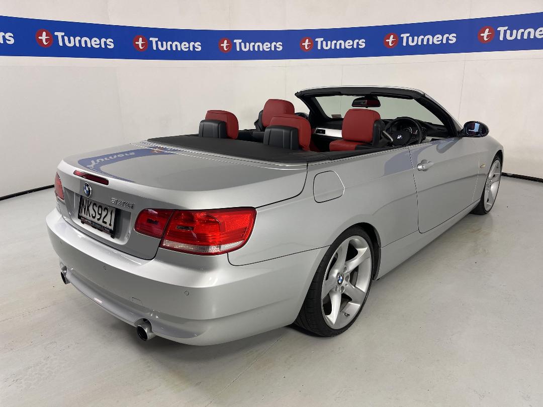 Photo '28' of BMW 335I