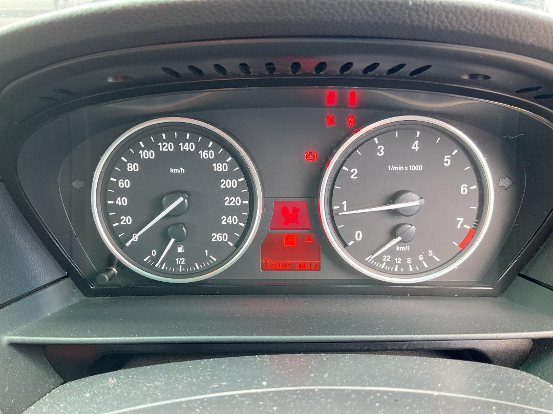 Photo '10' of BMW 525I Photo '10' of BMW 525I