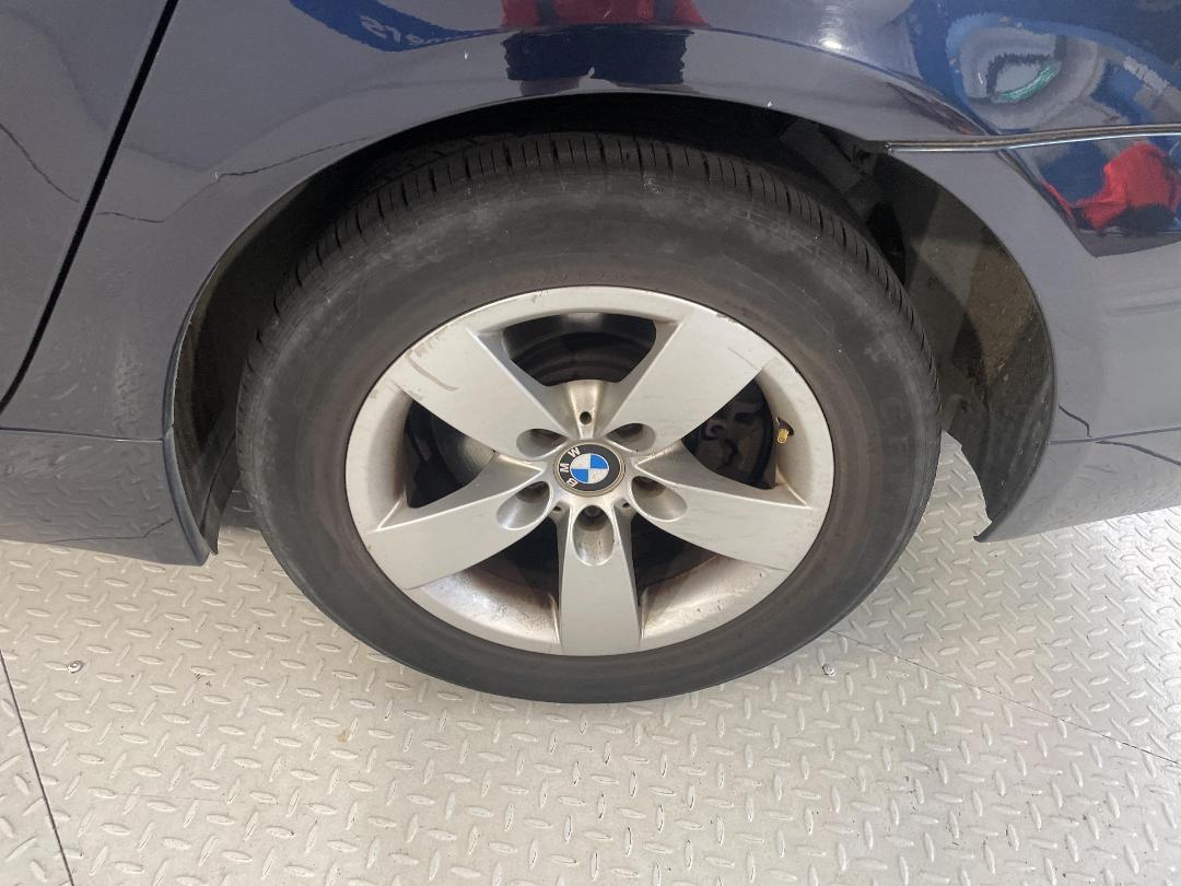 Photo '11' of BMW 525I Photo '11' of BMW 525I