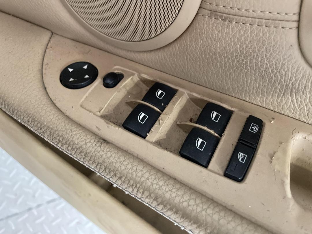 Photo '21' of BMW 525I Photo '21' of BMW 525I