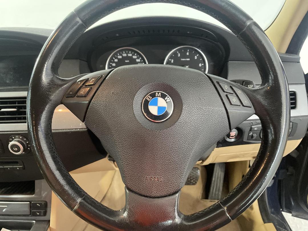 Photo '23' of BMW 525I Photo '23' of BMW 525I