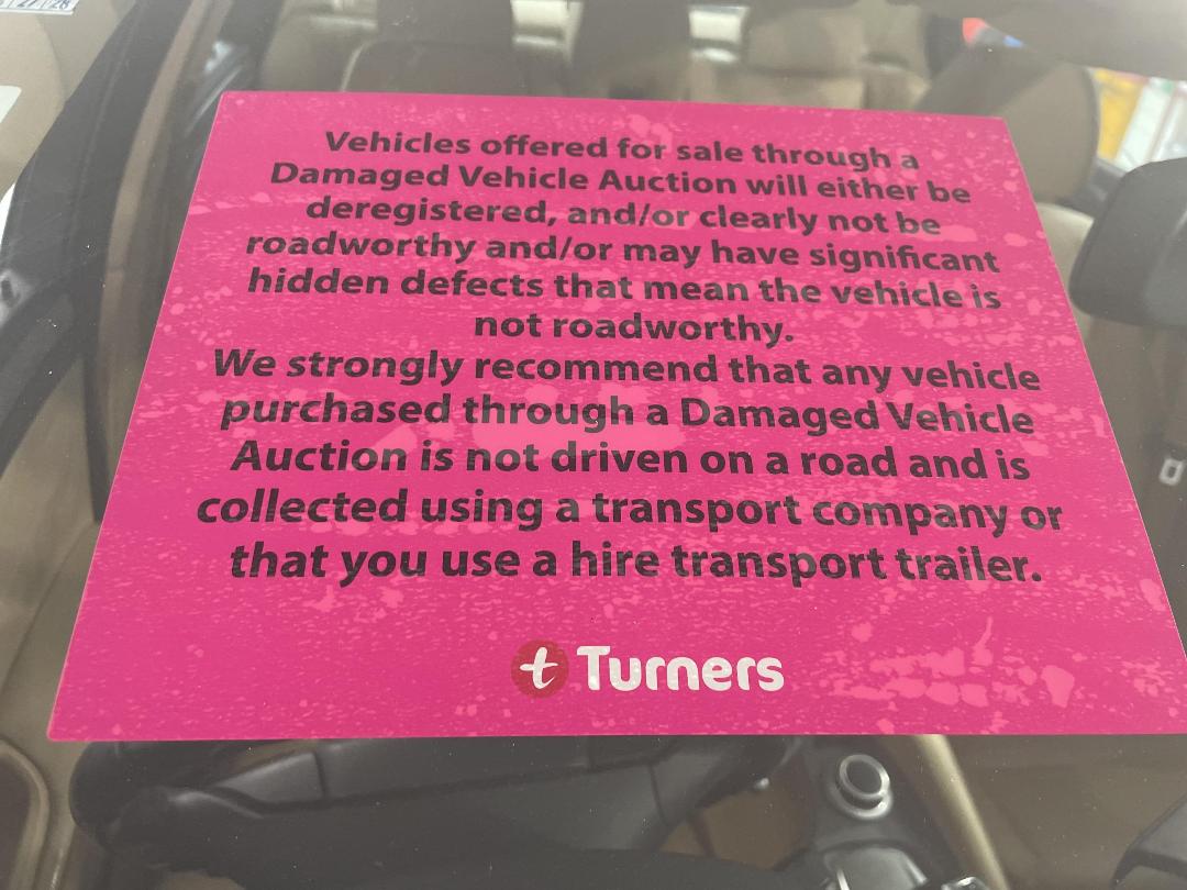 Photo '30' of BMW 525I Photo '30' of BMW 525I