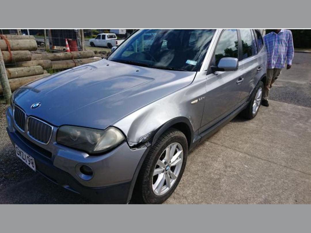 Photo '2' of BMW X3 Photo '2' of BMW X3
