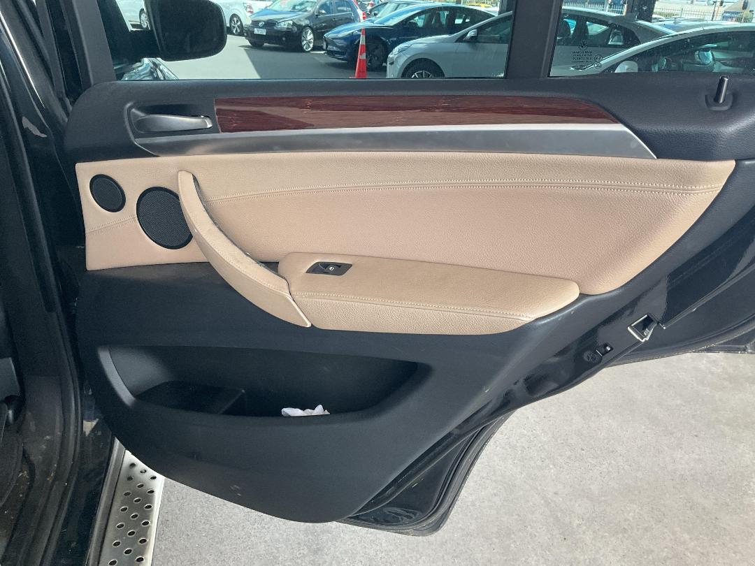 Photo '12' of BMW X5 Photo '12' of BMW X5