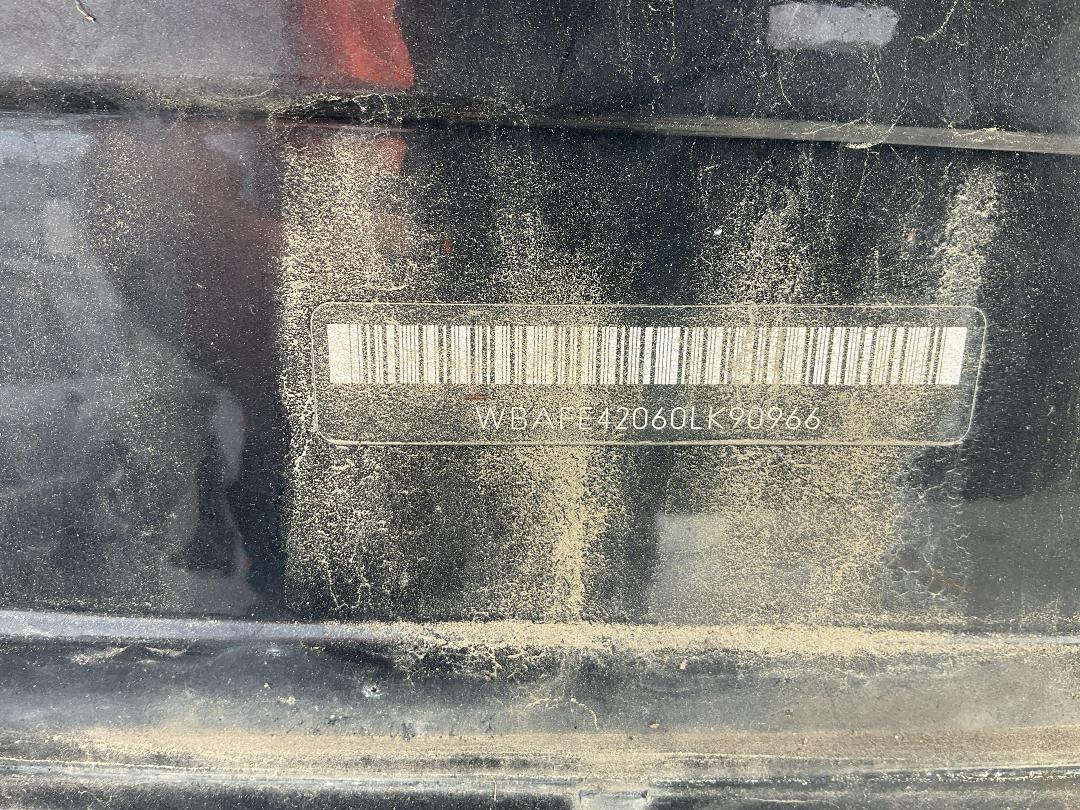 Photo '6' of BMW X5 I SAV E70