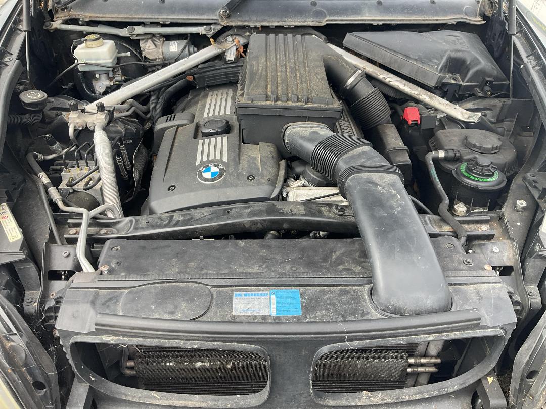 Photo '17' of BMW X5 I SAV E70