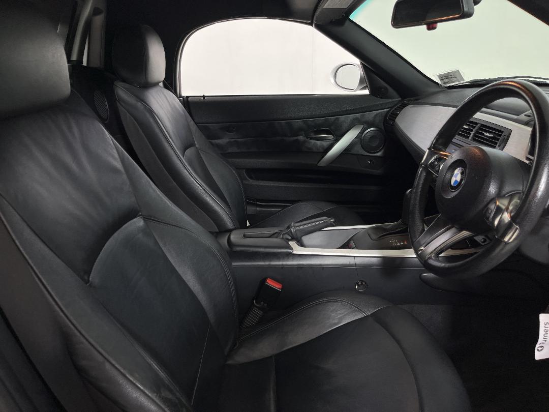 Photo '16' of BMW Z4 Photo '16' of BMW Z4