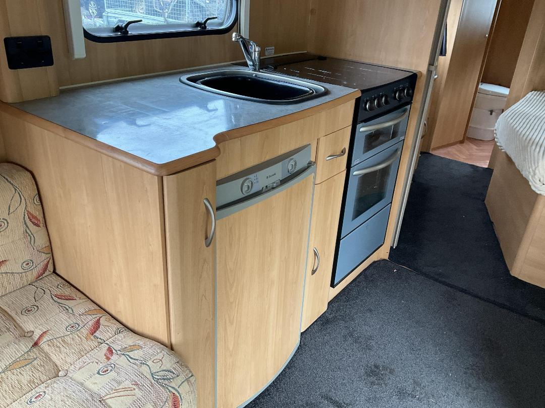 Photo '15' of CARAVAN LUNA SOLARIS Caravan - Tandem