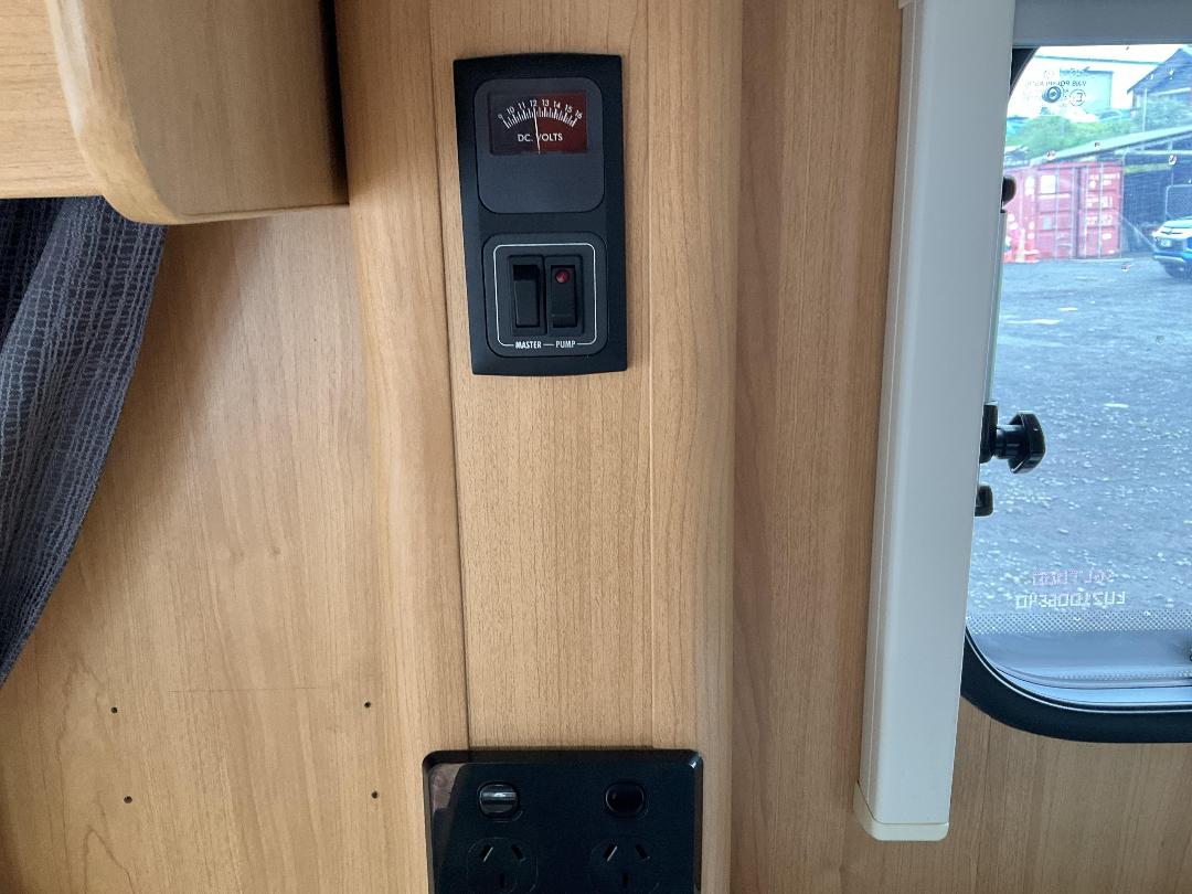 Photo '30' of CARAVAN LUNA SOLARIS Caravan - Tandem