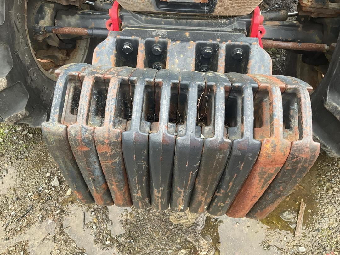 Photo '17' of Case IH MXU100 X-LINE Tractor Photo '17' of Case IH MXU100 X-LINE Tractor