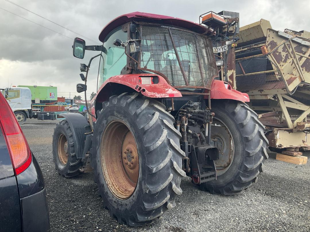 Photo '6' of Case IH MXU100 X-LINE Tractor Photo '6' of Case IH MXU100 X-LINE Tractor