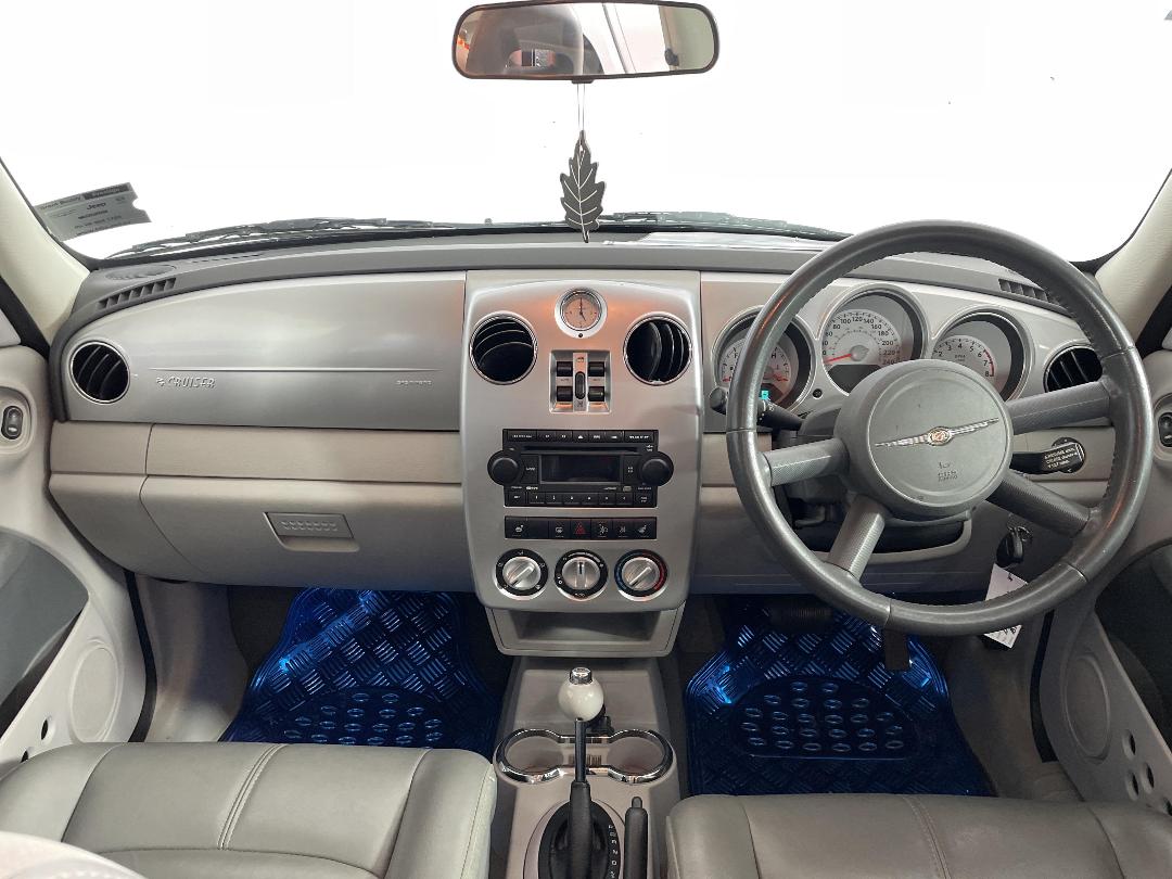 Photo '17' of Chrysler PT Cruiser Photo '17' of Chrysler PT Cruiser