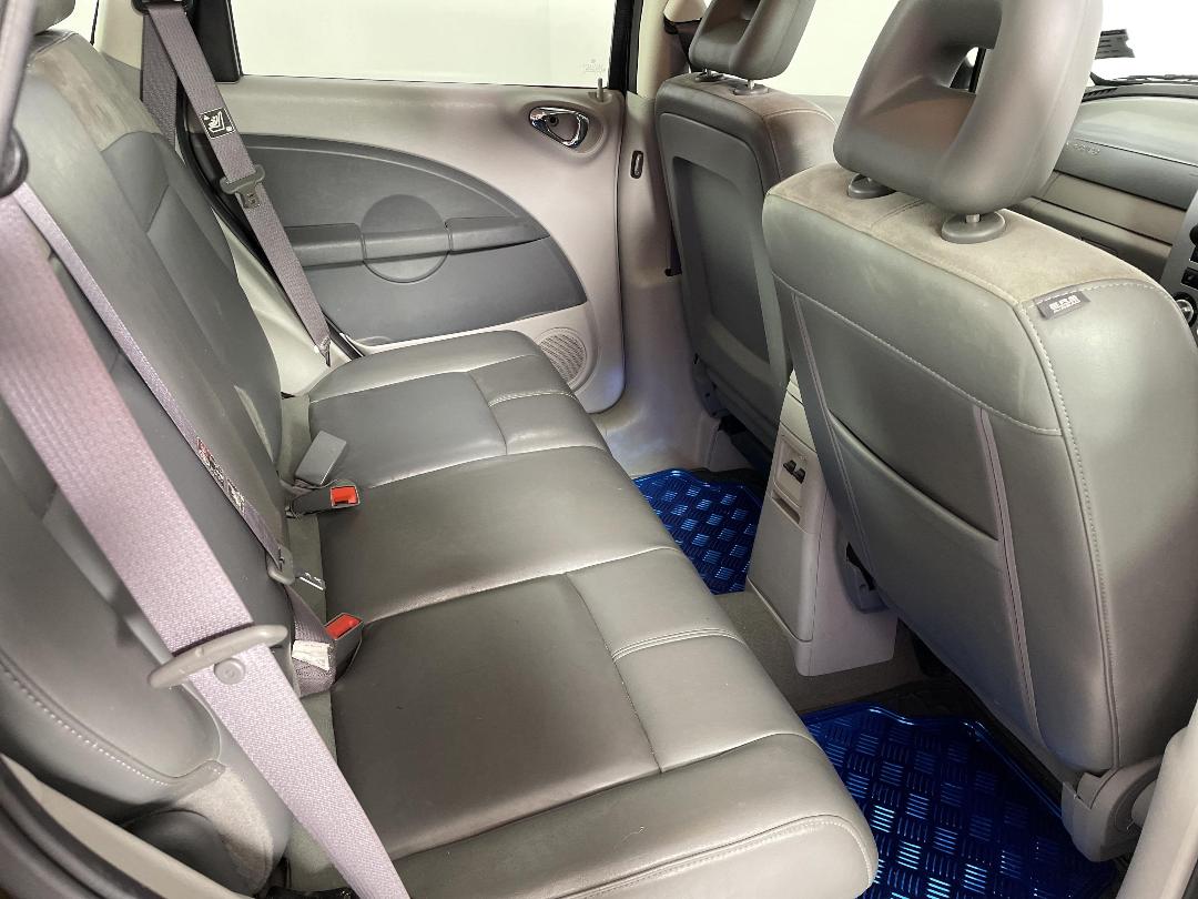 Photo '20' of Chrysler PT Cruiser Photo '20' of Chrysler PT Cruiser