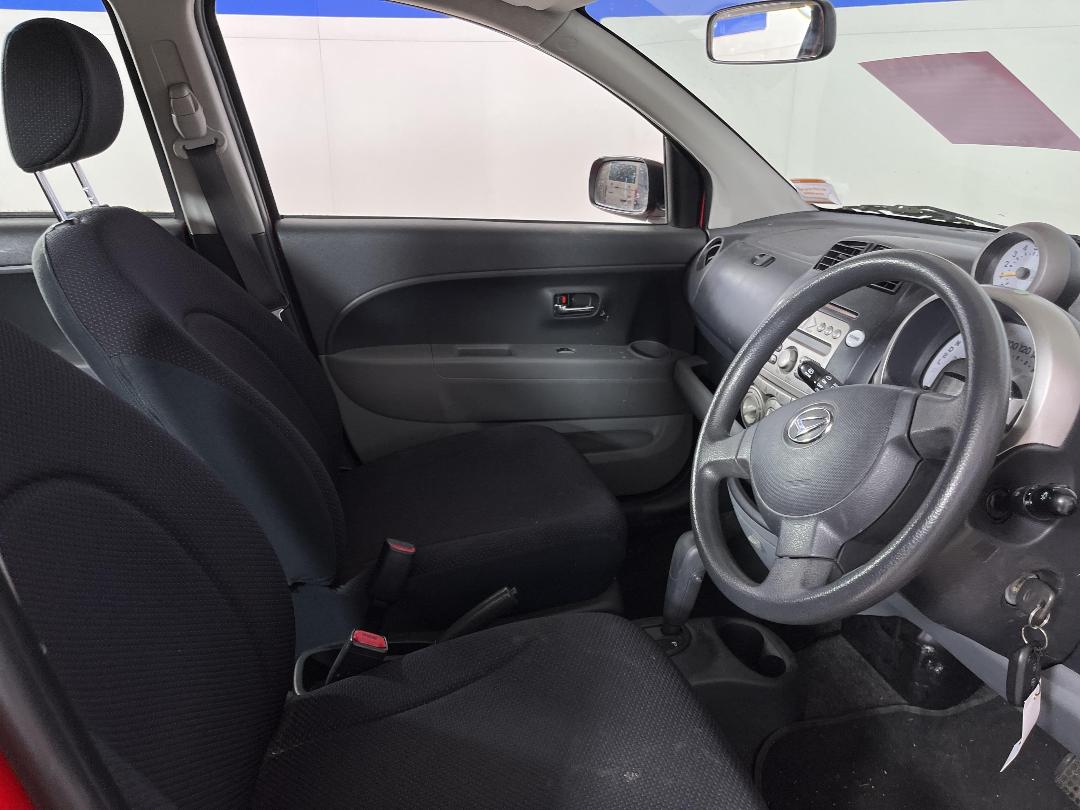 Photo '14' of Daihatsu Sirion GS