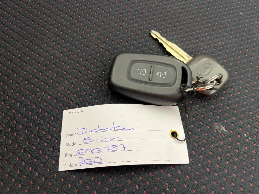 Photo '20' of Daihatsu Sirion GS