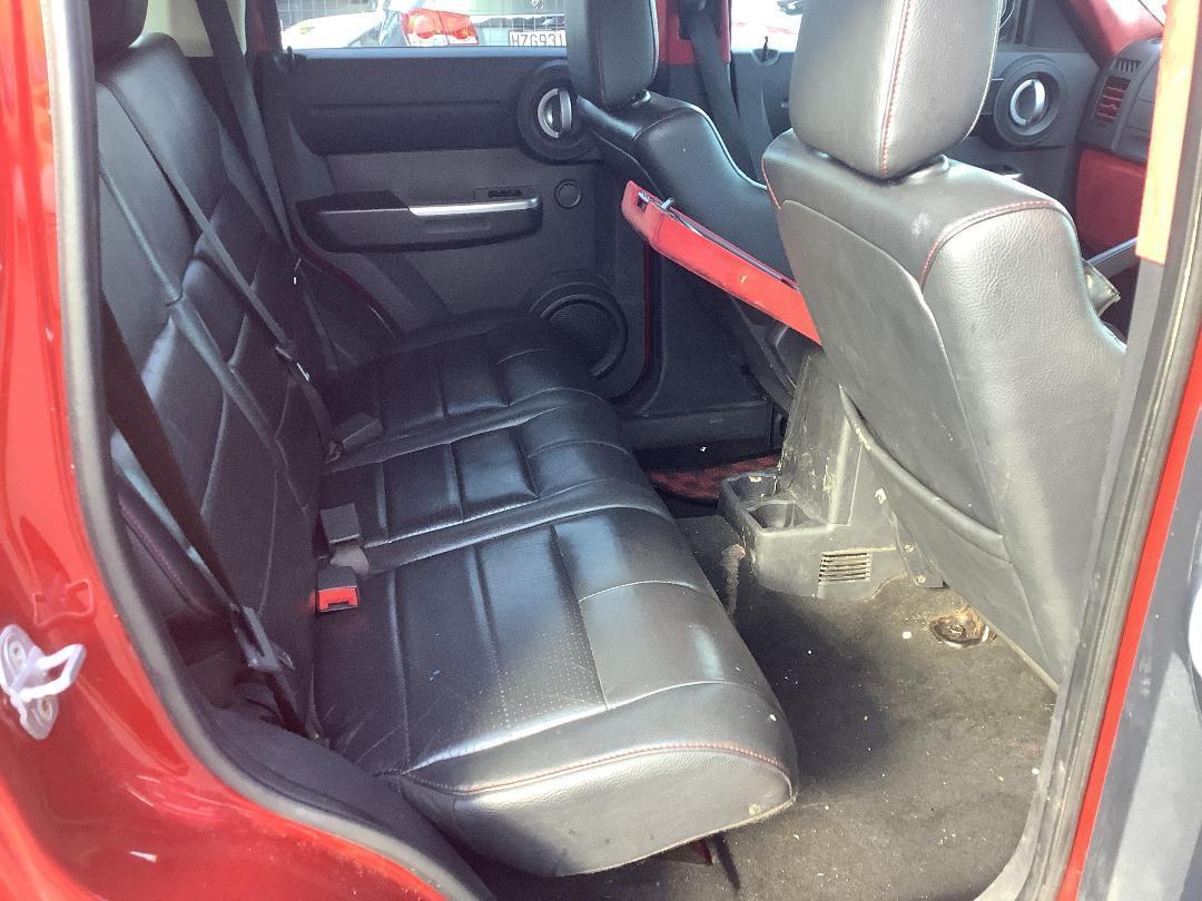 Photo '11' of Dodge Nitro