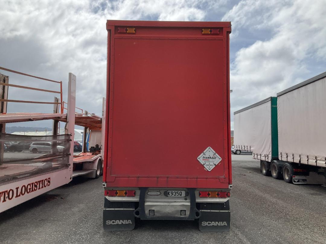 Photo '4' of DOMETT C2002 Curtainsider B-Train