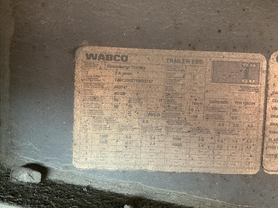 Photo '27' of DOMETT C2002 Curtainsider B-Train