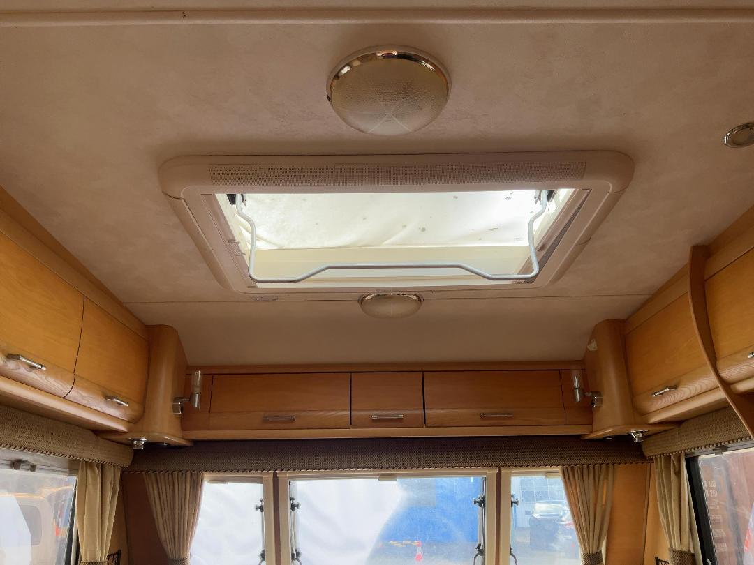 Photo '18' of Elddis Crusader Caravan - Tandem