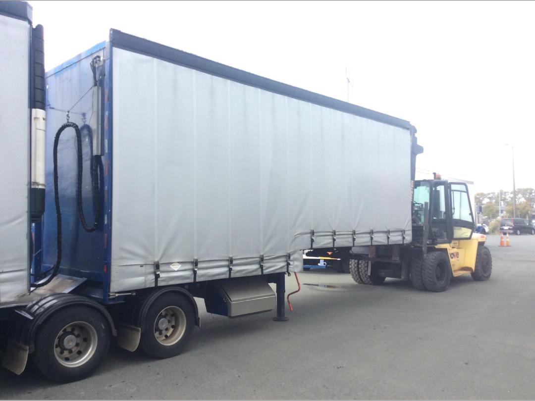 Photo '5' of Factory Jackson Curtain/Chiller B-Train