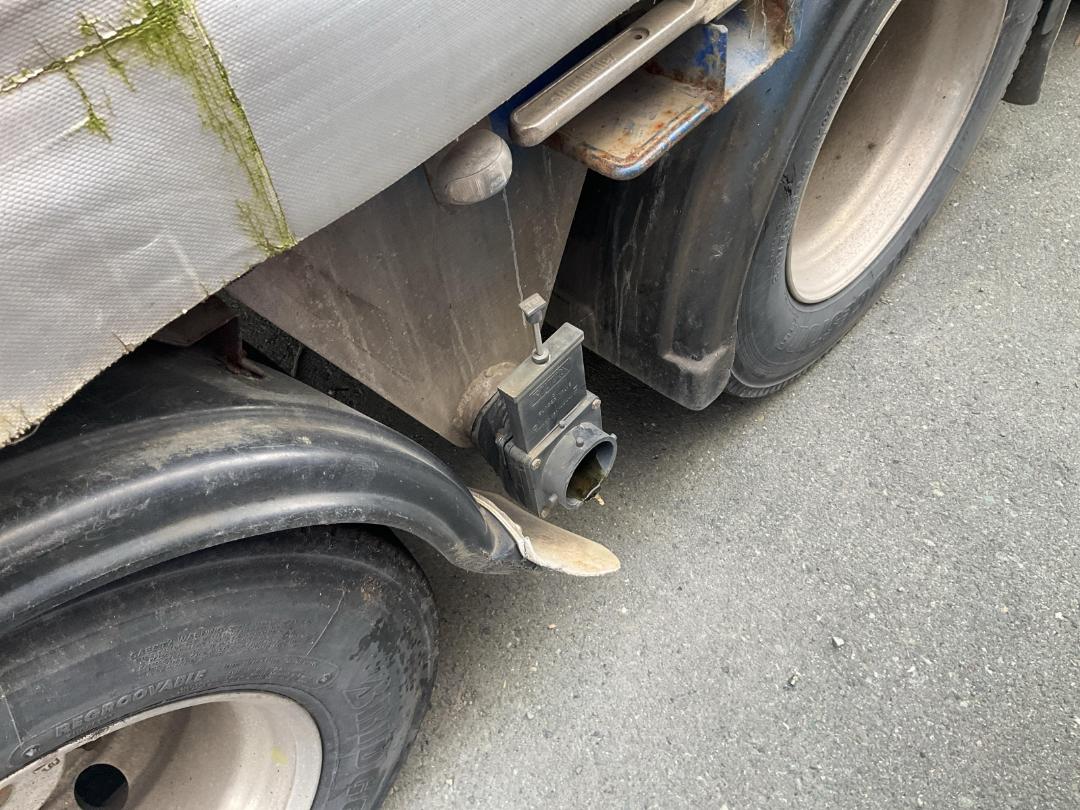 Photo '24' of Factory Jackson Curtain/Chiller B-Train