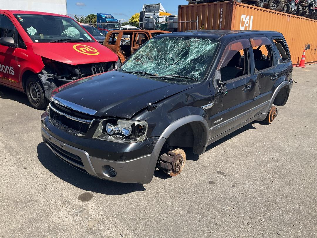 Photo '3' of Ford Escape Photo '3' of Ford Escape