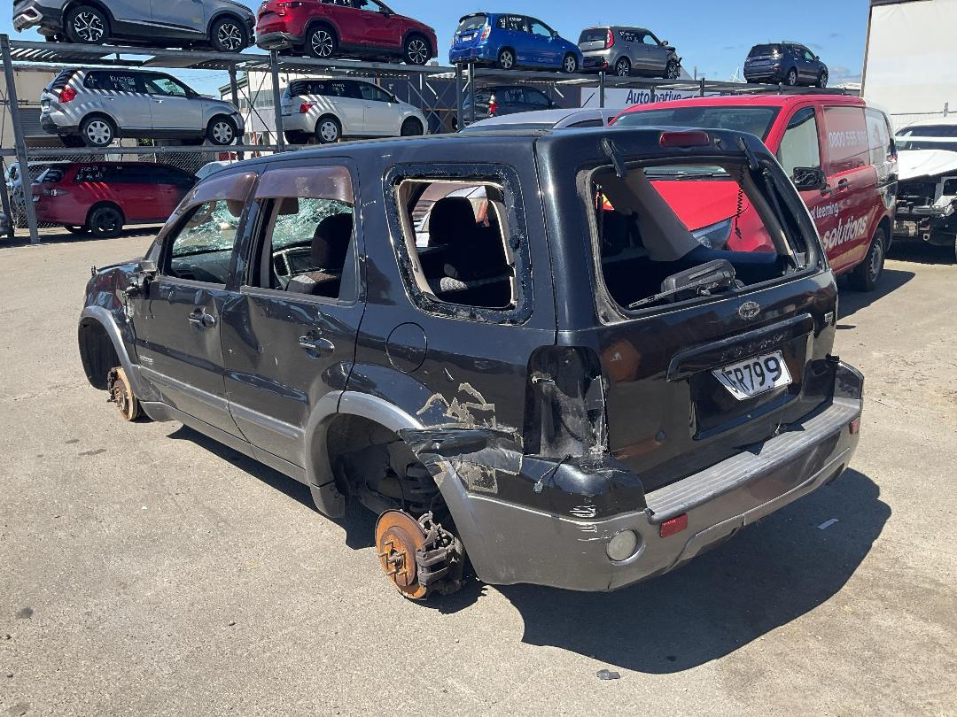 Photo '4' of Ford Escape Photo '4' of Ford Escape