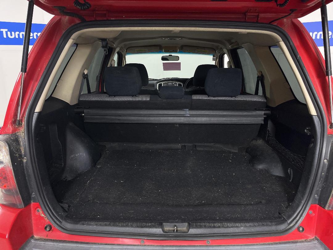 Photo '12' of Ford Escape XLT V6 Sport